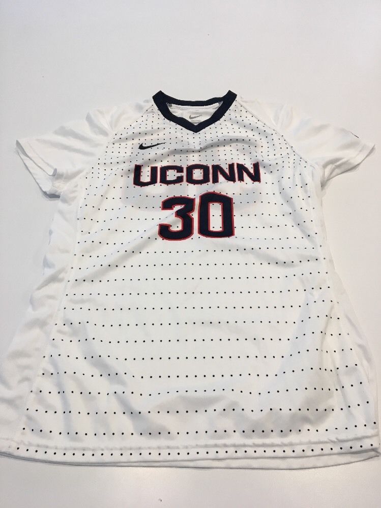 uconn soccer shirt