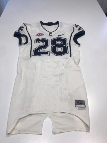 Game Worn Used UConn Huskies Connecticut Football Jersey Size 40 #28