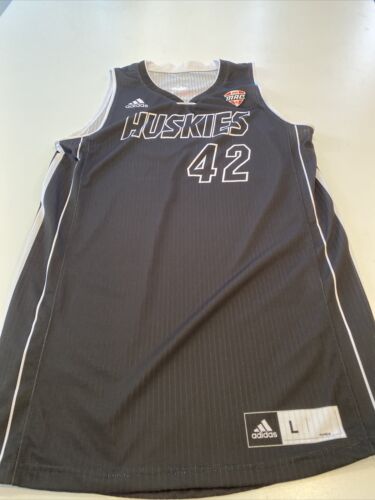 Game Worn Used Northern Illinois  Huskies NIU Basketball Jersey adidas Large #42